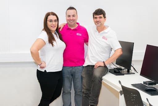 Adn Aparicio - Agencia de Marketing Digital — agencia SEO en Alzira, Valencia