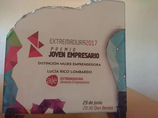 Lucía y el SEO - Desarrollo de negocio, SEO y Marketing digital