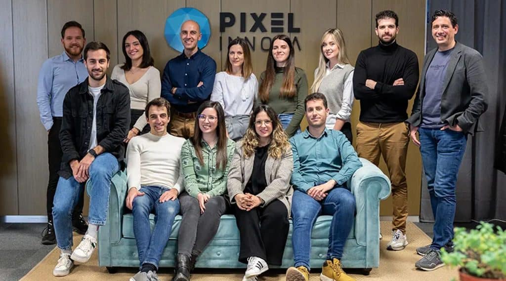 empleados de pixel innova